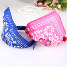 Coleira com Bandana Estilosa para Pets | Ajustável e Confortável